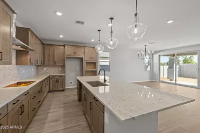 18759 W Monterosa Street, Litchfield Park, AZ 85340 - Photo 7