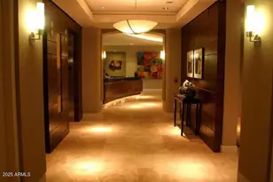 2211 E Camelback Rd, Phoenix, AZ 85016 - Photo 35