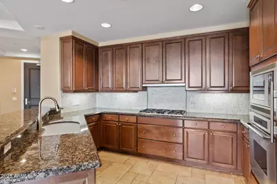 2211 E Camelback Road #604, Phoenix, AZ 85016 - Photo 27