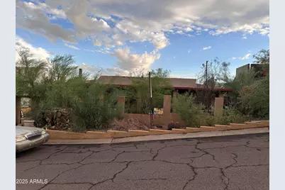 939 W Mercer Lane, Phoenix, AZ 85029 - Photo 1