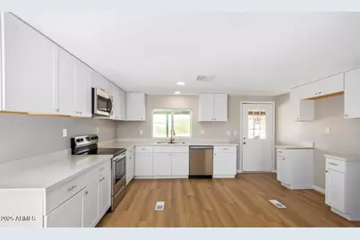 3032 E 15th Avenue, Apache Junction, AZ 85119 - Photo 11