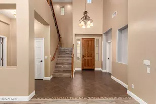 13259 W Flower St, Litchfield Park, AZ 85340 - Photo 9