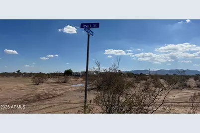 23000 N 231st Avenue #Parcel B, Wittmann, AZ 85361 - Photo 3