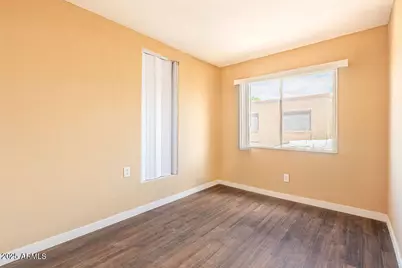 1463 N 53rd Drive, Phoenix, AZ 85043 - Photo 7