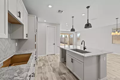 18949 W Monterosa Street, Litchfield Park, AZ 85340 - Photo 9