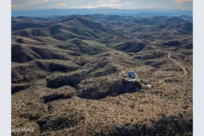 5975 W Aurora Hills Road, Morristown, AZ 85342 - Photo 37