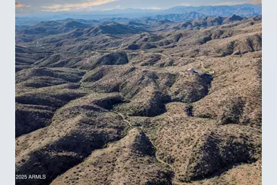 5975 W Aurora Hills Road, Morristown, AZ 85342 - Photo 31