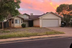 5090 Paseo Arruza, Sierra Vista, AZ 85635 - Photo 1