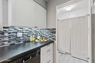 10502 W Roundelay Circle, Sun City, AZ 85351 - Photo 23