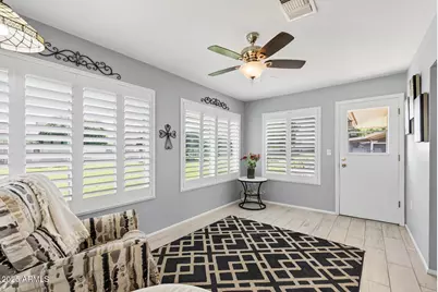 10502 W Roundelay Circle, Sun City, AZ 85351 - Photo 13