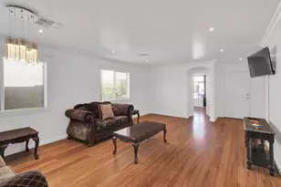 10911 W Meadowbrook Ave, Phoenix, AZ 85037 - Photo 7