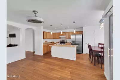 10911 W Meadowbrook Avenue, Phoenix, AZ 85037 - Photo 13