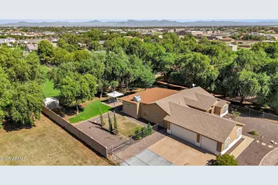 18132 E Bellerive Drive, Queen Creek, AZ 85142 - Photo 7