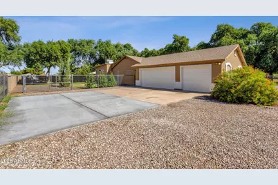 18132 E Bellerive Drive, Queen Creek, AZ 85142 - Photo 5