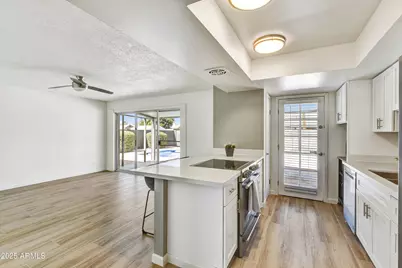 1986 E Palmcroft Drive, Tempe, AZ 85282 - Photo 9