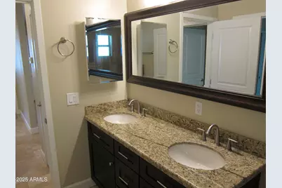 3807 E Devonshire Avenue, Phoenix, AZ 85018 - Photo 23