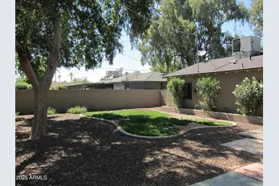 3807 E Devonshire Avenue, Phoenix, AZ 85018 - Photo 33