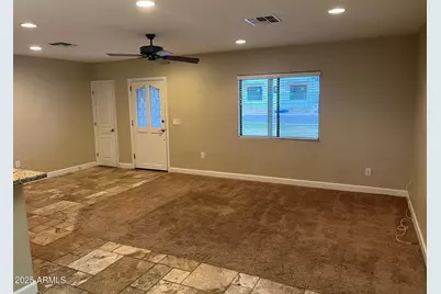 3807 E Devonshire Avenue, Phoenix, AZ 85018 - Photo 5