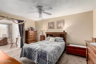 10885 W Santa Fe Dr, Sun City, AZ 85351 - Photo 9