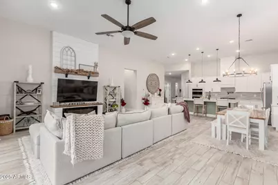 4702 N 212th Avenue, Buckeye, AZ 85396 - Photo 9