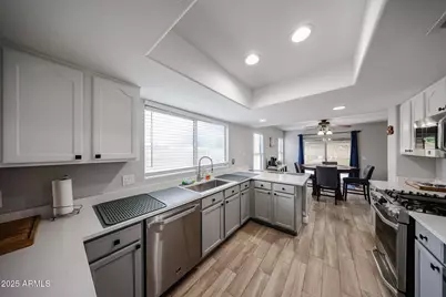 3902 E Rosemonte Drive, Phoenix, AZ 85050 - Photo 17