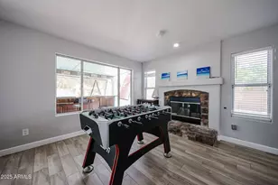 3902 E Rosemonte Dr, Phoenix, AZ 85050 - Photo 9