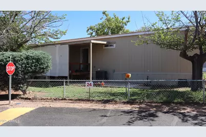 3300 E Fry Blvd. Boulevard #24, Sierra Vista, AZ 85635 - Photo 3