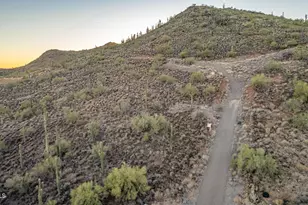 1801 W Sentinel Rock Rd, Phoenix, AZ 85086 - Photo 1