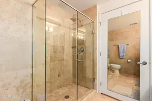 7137 E Rancho Vista Dr, Scottsdale, AZ 85251 - Photo 27