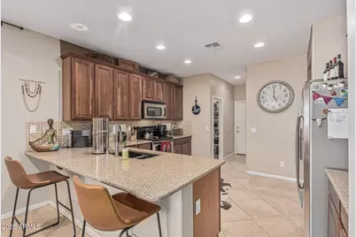 17630 W Statler Drive, Surprise, AZ 85388 - Photo 15