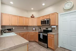 19550 N Grayhawk Dr, Scottsdale, AZ 85255 - Photo 13