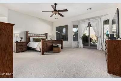 246 E Frances Lane, Gilbert, AZ 85295 - Photo 9