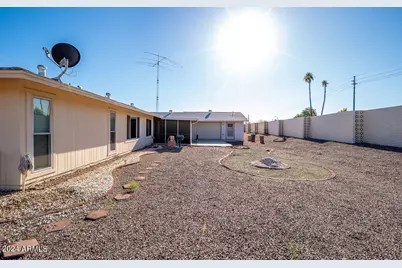 9710 W Campana Drive, Sun City, AZ 85351 - Photo 31