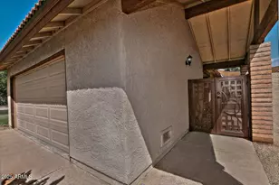 5202 E Tamblo Dr, Phoenix, AZ 85044 - Photo 5