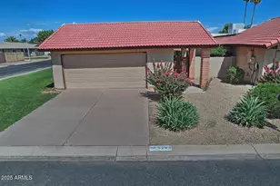 5202 E Tamblo Dr, Phoenix, AZ 85044 - Photo 1