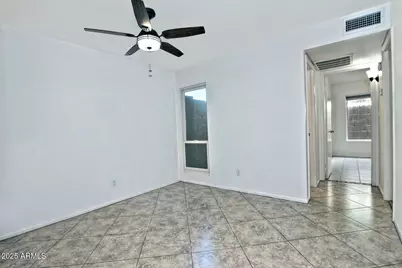 5202 E Tamblo Drive, Phoenix, AZ 85044 - Photo 15