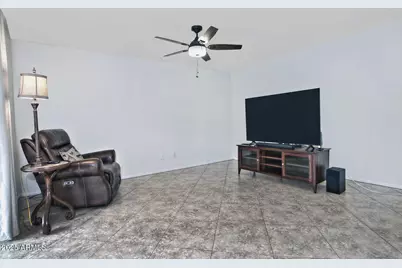 5202 E Tamblo Drive, Phoenix, AZ 85044 - Photo 11