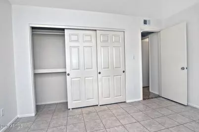 5202 E Tamblo Drive, Phoenix, AZ 85044 - Photo 23