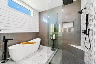 5325 N 83rd Pl, Scottsdale, AZ 85250 - Photo 33