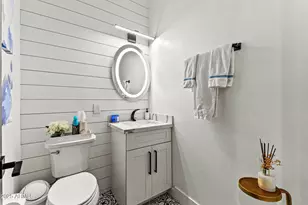 5325 N 83rd Pl, Scottsdale, AZ 85250 - Photo 19