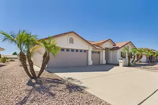 2222 S Yellow Wood Dr, Mesa, AZ 85209 - Photo 3