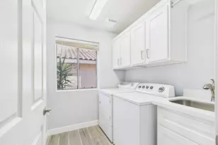 2222 S Yellow Wood Dr, Mesa, AZ 85209 - Photo 31