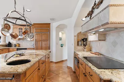 10612 E Palm Way, Gold Canyon, AZ 85118 - Photo 17