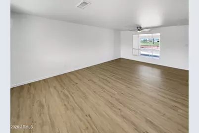 10414 W Sun City Boulevard, Sun City, AZ 85351 - Photo 11