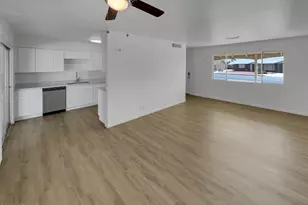 10414 W Sun City Blvd, Sun City, AZ 85351 - Photo 3