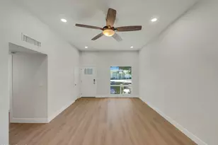 13433 N Emberwood Dr, Sun City, AZ 85351 - Photo 3