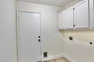 17865 N Desert Flower Trail, Surprise, AZ 85374 - Photo 21