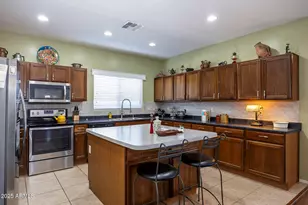 3018 N Regal Ct, Casa Grande, AZ 85122 - Photo 7