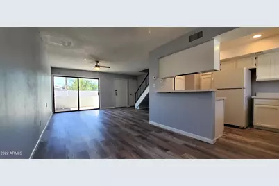 3411 N 12th Place #8, Phoenix, AZ 85014 - Photo 3