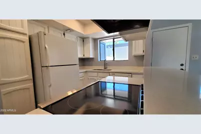 3411 N 12th Place #8, Phoenix, AZ 85014 - Photo 7